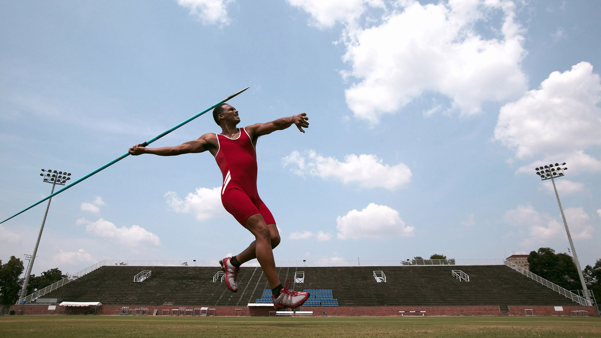 爱游戏-美国队未来发展：通过全方位训练提高球员身体素质与技术水平，美国队怎么样